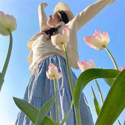 团宠奶呼呼遇有神笔能画画成真